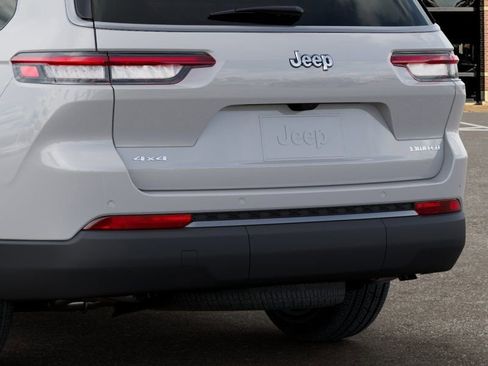New 2026 Jeep Grand Cherokee L Limited AWD/4WD image 13
