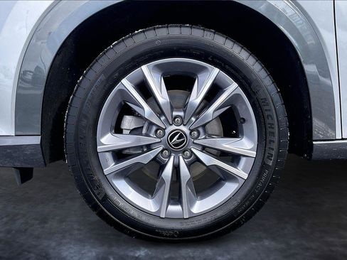 Certified 2025 Acura ADX image 8