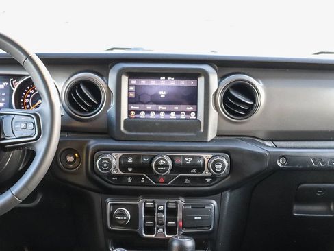 Used 2023 Jeep Wrangler Unlimited Sport AWD/4WD image 16
