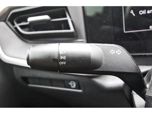 Used 2025 Nissan Kicks S FWD image 20