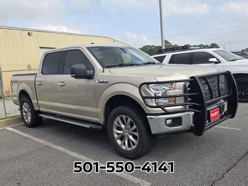 Used 2017 Ford F150 XLT w/ Equipment Group 302A Luxury AWD/4WD image 3