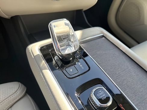 New 2026 Volvo XC90 T8 Ultra w/ Protection Package image 14