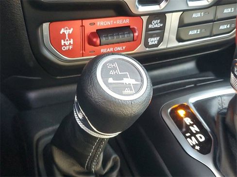 New 2026 Jeep Wrangler Unlimited Rubicon image 30