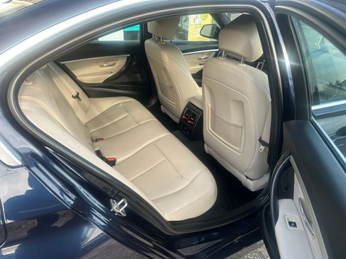Used 2017 BMW 330i xDrive Sedan image 15