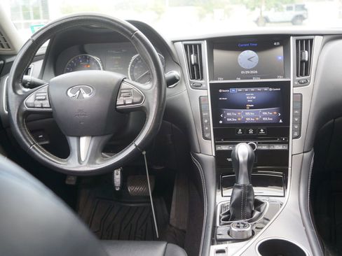 Used 2017 INFINITI Q50 3.0t Premium image 30