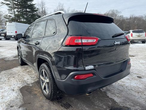 Used 2014 Jeep Cherokee Sport image 3