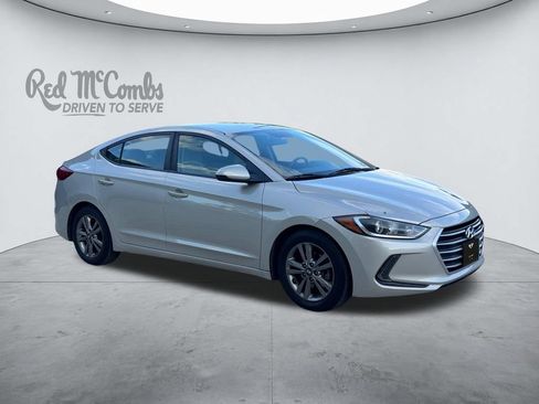 Used 2017 Hyundai Elantra SE w/ SE A/T Tech Package 03 FWD image 8