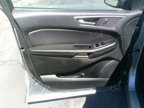 Used 2024 Ford Edge SEL AWD/4WD image 15