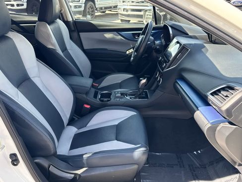 Used 2022 Subaru Crosstrek Hybrid w/ Moonroof Package w/Navigation AWD/4WD image 17