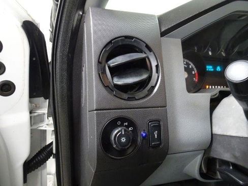 Used 2012 Ford F250 XL w/ PWR Equipment Group image 16