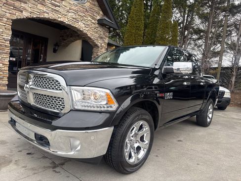 Used 2017 RAM 1500 Laramie w/ Convenience Group image 2