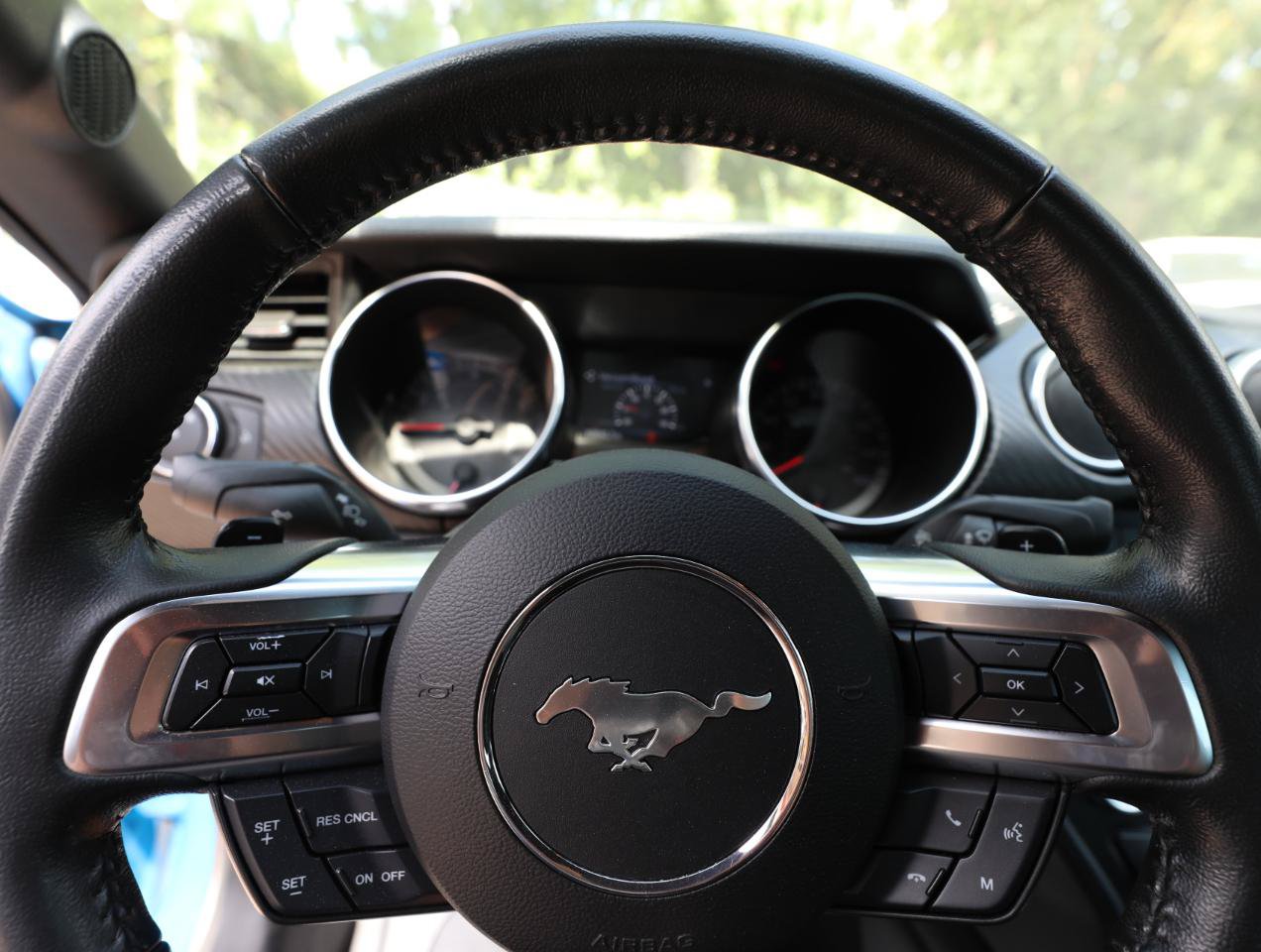 Used 2020 Ford Mustang Coupe RWD image 20
