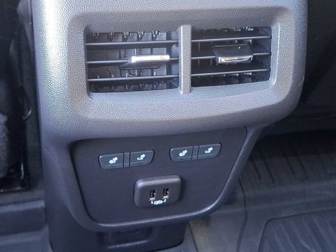 Certified 2022 GMC Terrain Denali w/ Denali Premium Package image 11