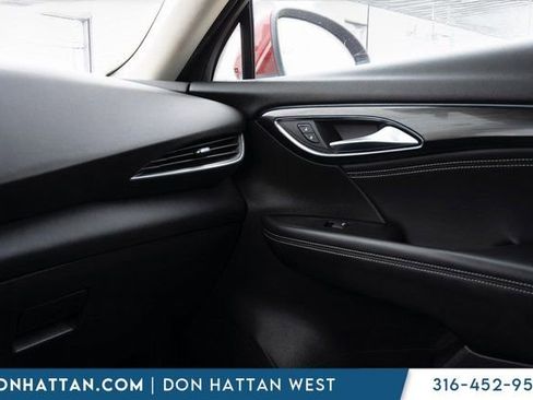 Used 2023 Buick Envision Essence image 16