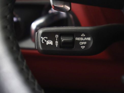 Used 2024 Porsche Macan GTS image 39