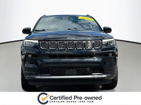 Used 2024 Jeep Compass Limited w/ High Altitude Package AWD/4WD image 17