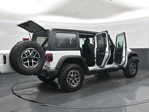 Used 2026 Jeep Wrangler Unlimited Rubicon AWD/4WD image 54