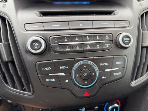 Used 2017 Ford Focus SE image 17