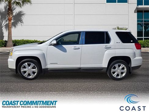 Used 2017 GMC Terrain SLE image 9