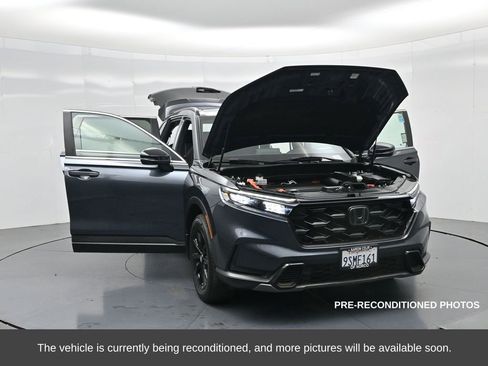 Used 2025 Honda CR-V Sport image 35