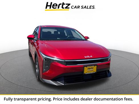 Used 2025 Kia K4 FWD image 1