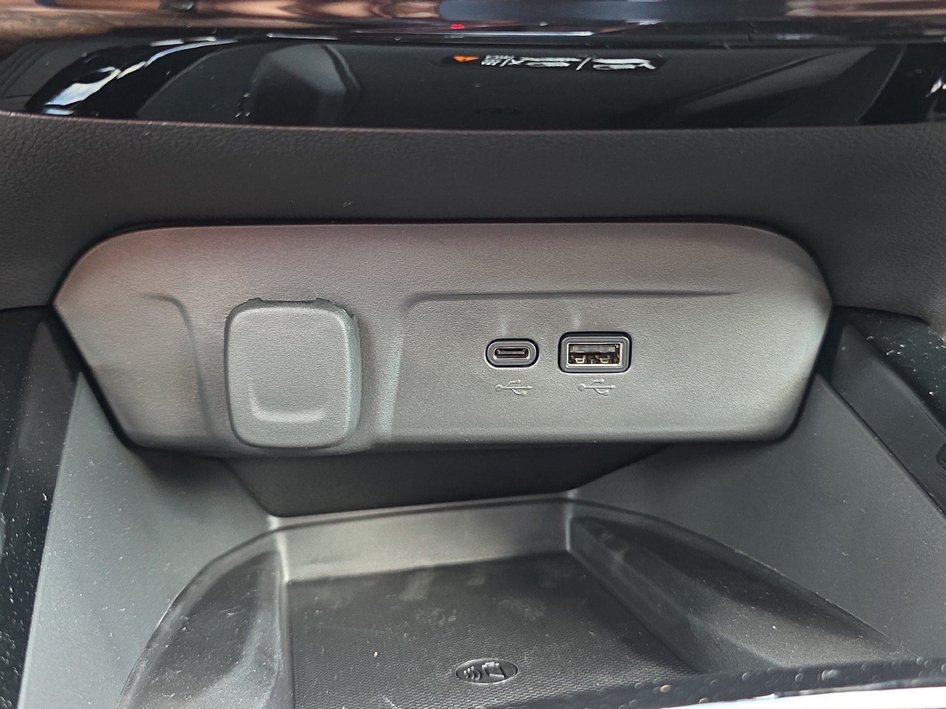 New 2026 Chevrolet Trax RS w/ Sunroof Package FWD image 18