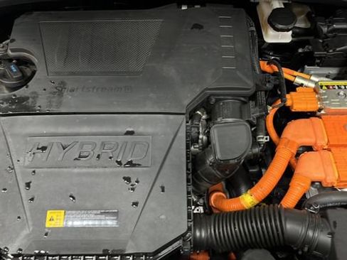 Used 2025 Kia Niro FWD image 28