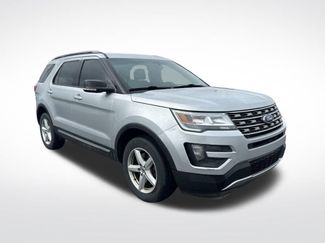 Used 2016 Ford Explorer XLT w/ Equipment Group 201A video 2