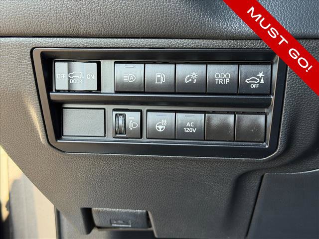 Used 2023 Toyota Sequoia Limited AWD/4WD image 16