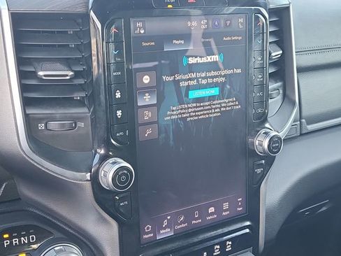 Used 2025 RAM 1500 Laramie image 14