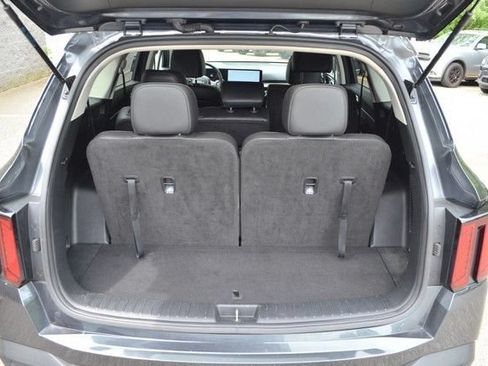 Used 2024 Kia Sorento S AWD/4WD image 41