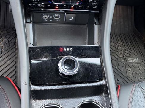 Used 2024 Jeep Grand Cherokee Laredo X w/ Luxury Tech Group I image 27