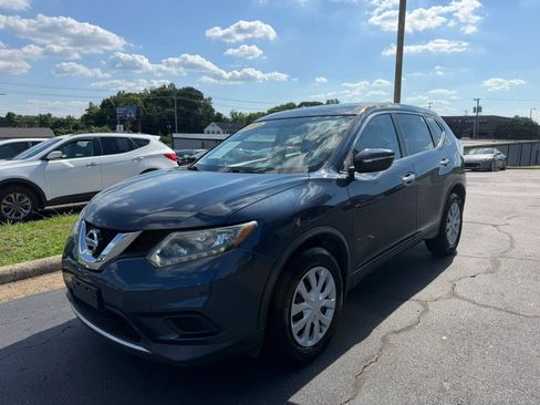 Used 2015 Nissan Rogue S FWD image 3