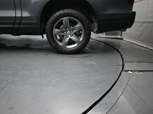 Used 2023 Honda Ridgeline RTL-E image 14
