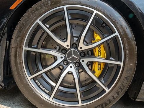 Used 2022 Mercedes-Benz SL 63 AMG 4MATIC image 34