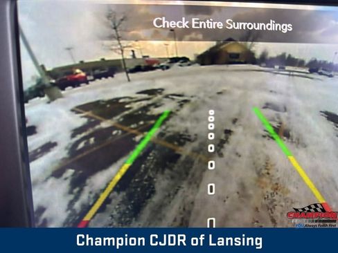 Used 2023 Jeep Renegade Latitude image 18