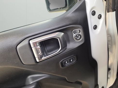 Certified 2025 Jeep Wrangler Unlimited Sport S 4xe image 15