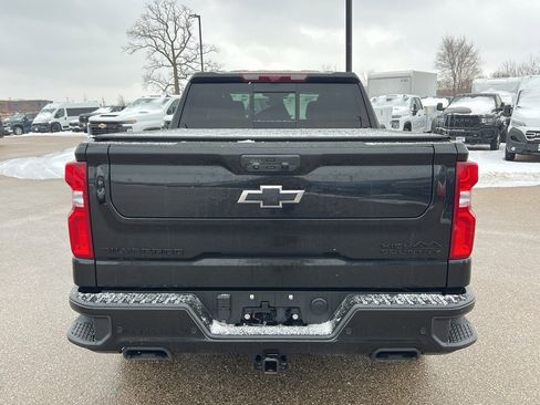 Used 2025 Chevrolet Silverado 1500 High Country w/ Midnight Edition image 4