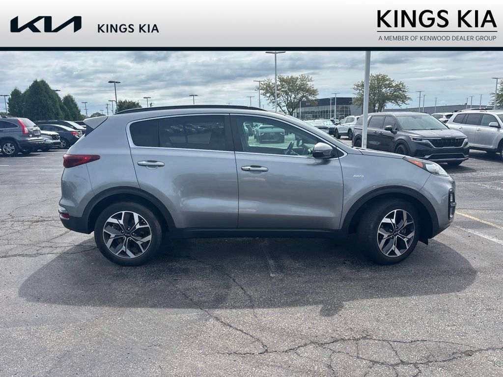 Used 2021 Kia Sportage EX w/ EX Technology Package AWD/4WD image 4