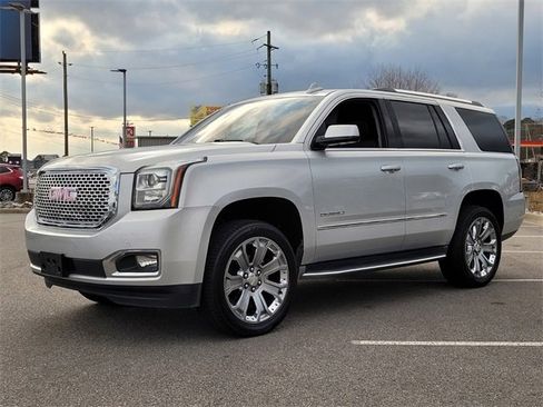 Used 2016 GMC Yukon Denali w/ Open Road Package image 4