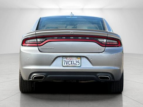 Used 2016 Dodge Charger R/T w/ Plus Group image 4