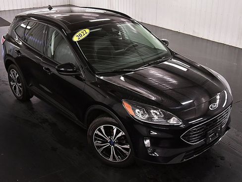 Used 2022 Ford Escape SEL w/ SEL Stealth AWD Package image 12