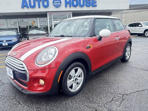 Used 2014 MINI Cooper 2-Door Hardtop FWD image 3