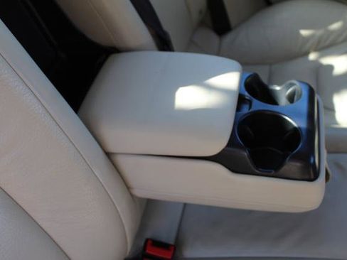 Used 2012 Volvo S60 T5 image 25