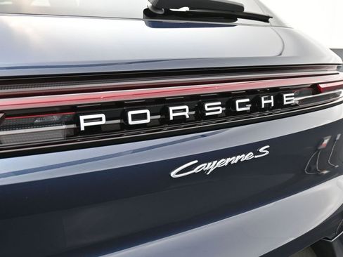 New 2026 Porsche Cayenne S AWD/4WD image 14