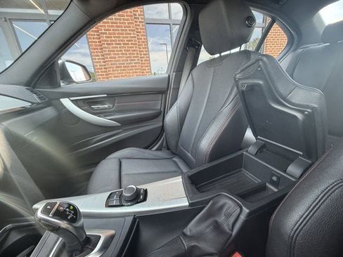 Used 2017 BMW 330i Sedan image 24