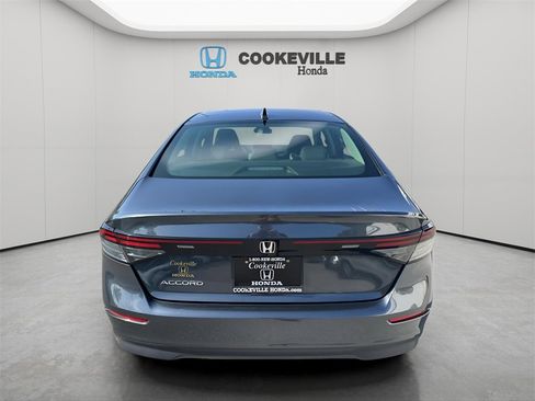 Used 2024 Honda Accord EX image 5