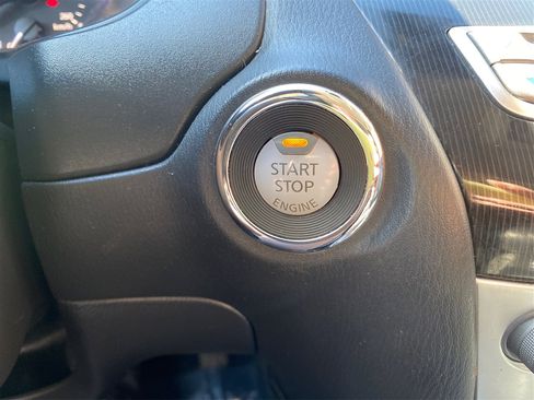 Used 2017 INFINITI QX60 FWD w/ Premium Plus Package image 39