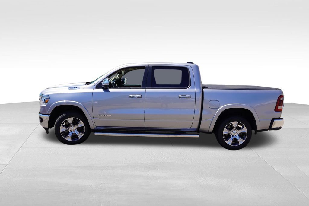 Used 2021 RAM 1500 Laramie AWD/4WD image 9
