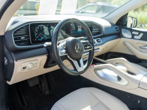 Used 2021 Mercedes-Benz GLE 350 4MATIC image 16